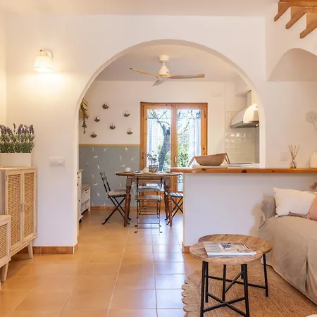 Casa Farigola Дом отдыха Ля Эскала